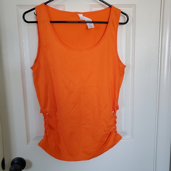 Fabletics Workout Top - Picture 3 of 8